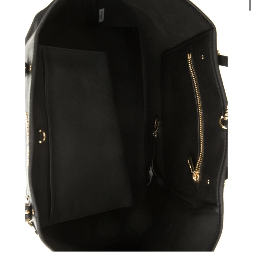 Black leather Michael Kors tote bag with gold-toned accents and flat handles. - Picture 5 of 12